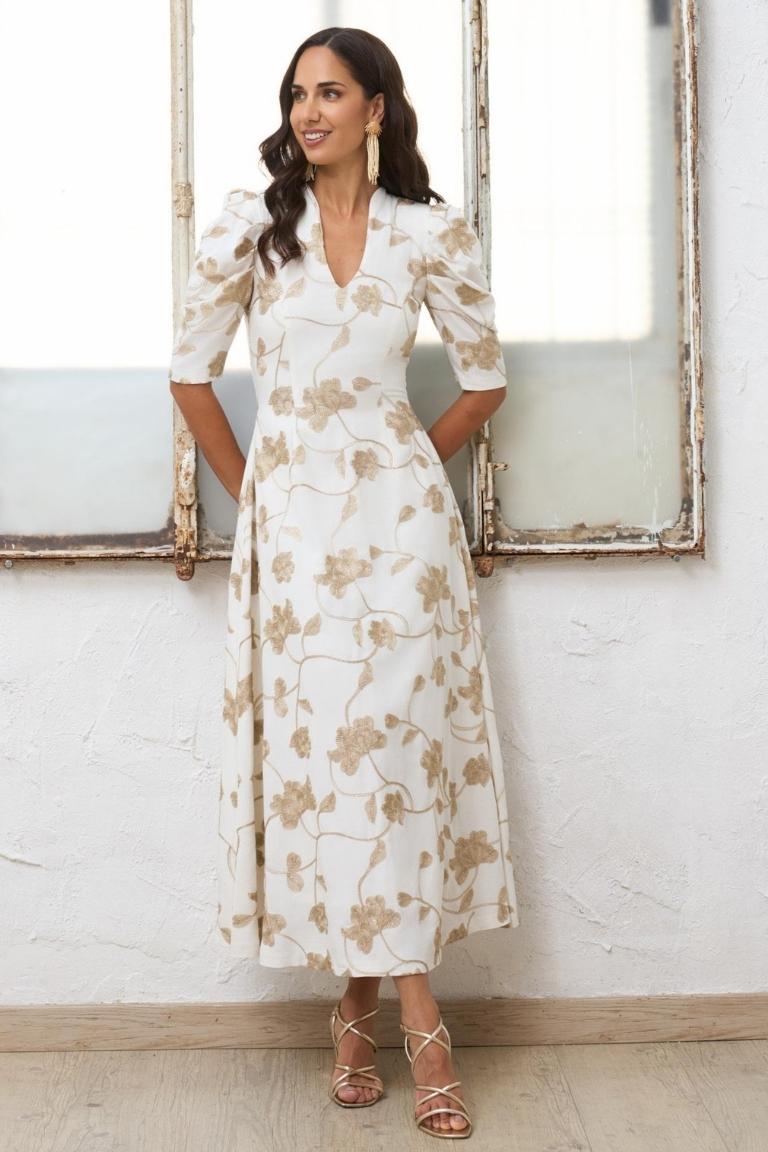 Vestido Midi Estampado Flores Crudo