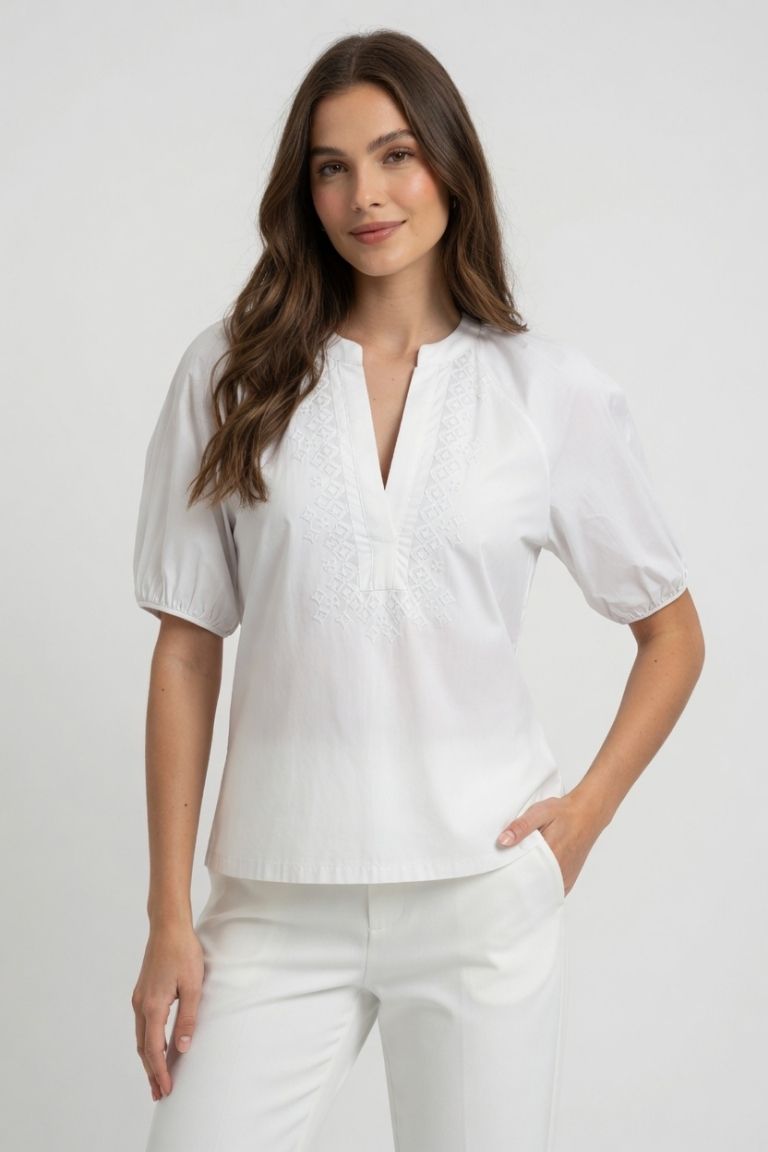 Blusa Blanca Detalles Rombos
