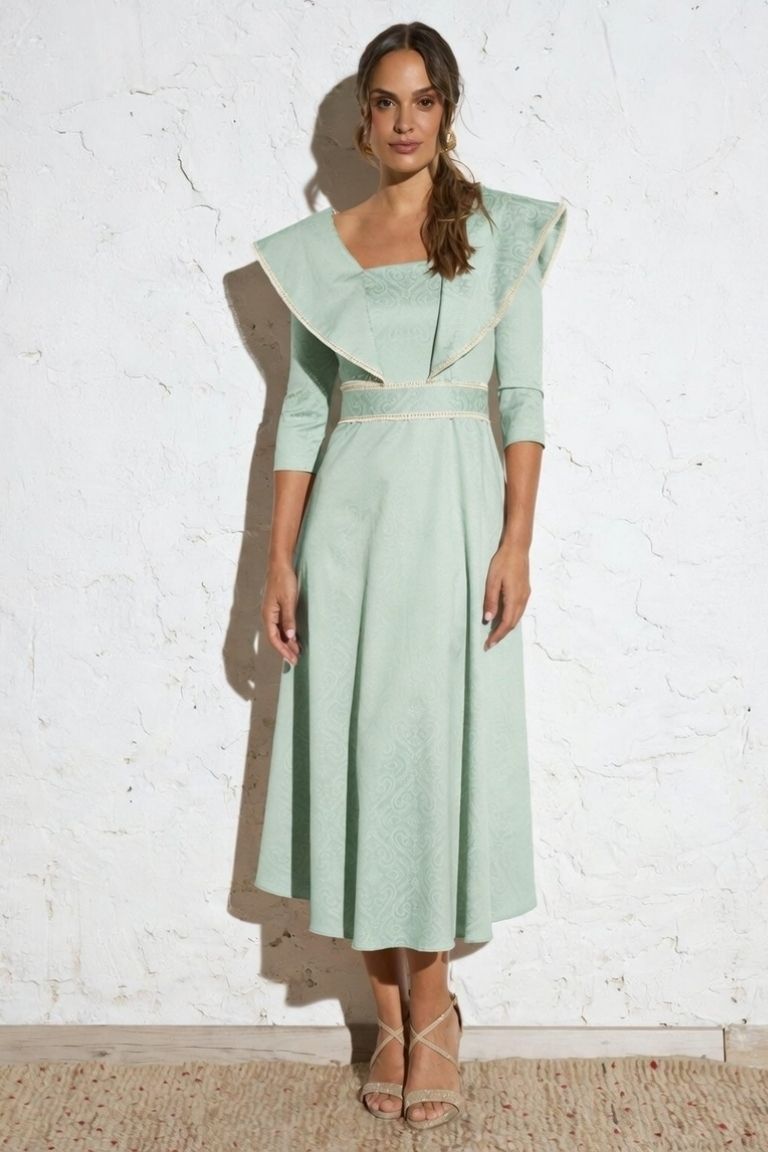 Vestido Midi Estampado Detalle Volantes