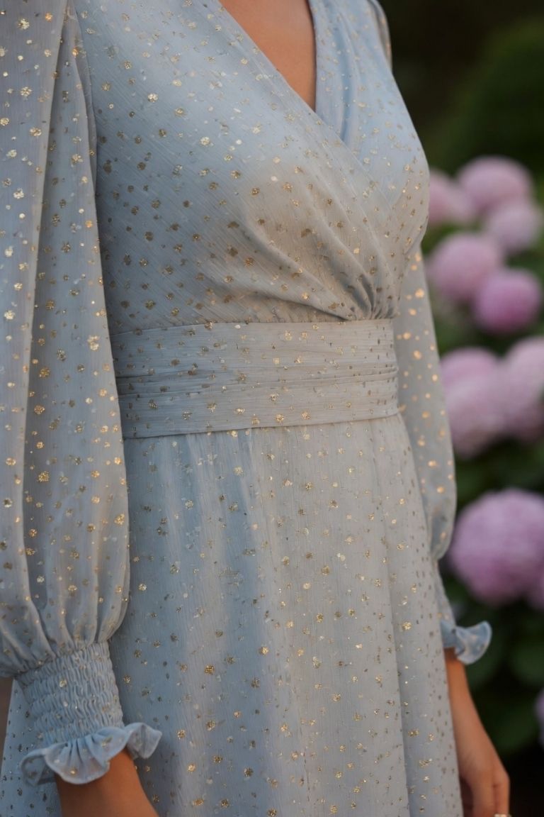 Vestido Midi Cruzado Celeste - Imagen 3